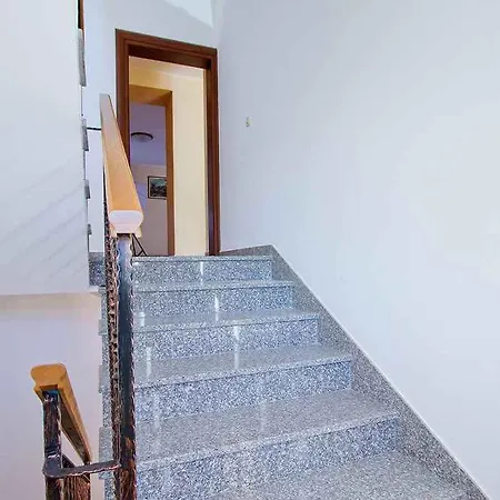 Appartement Two-bedroom In Novigrad Iv Novigrad Istria
